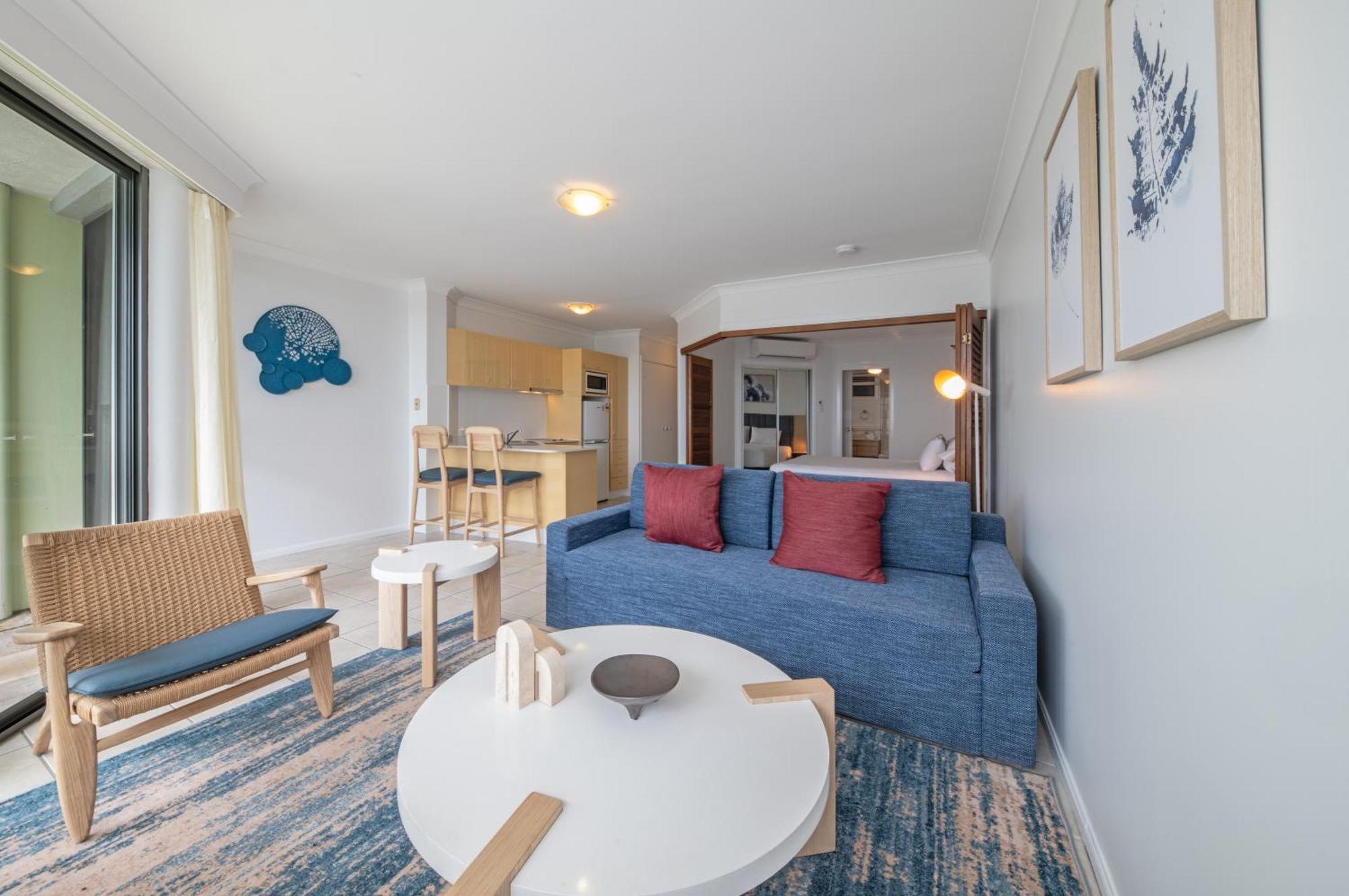 One Bedroom Apartment Balcony Jacuzzi Garden View,1576705592:JPEG